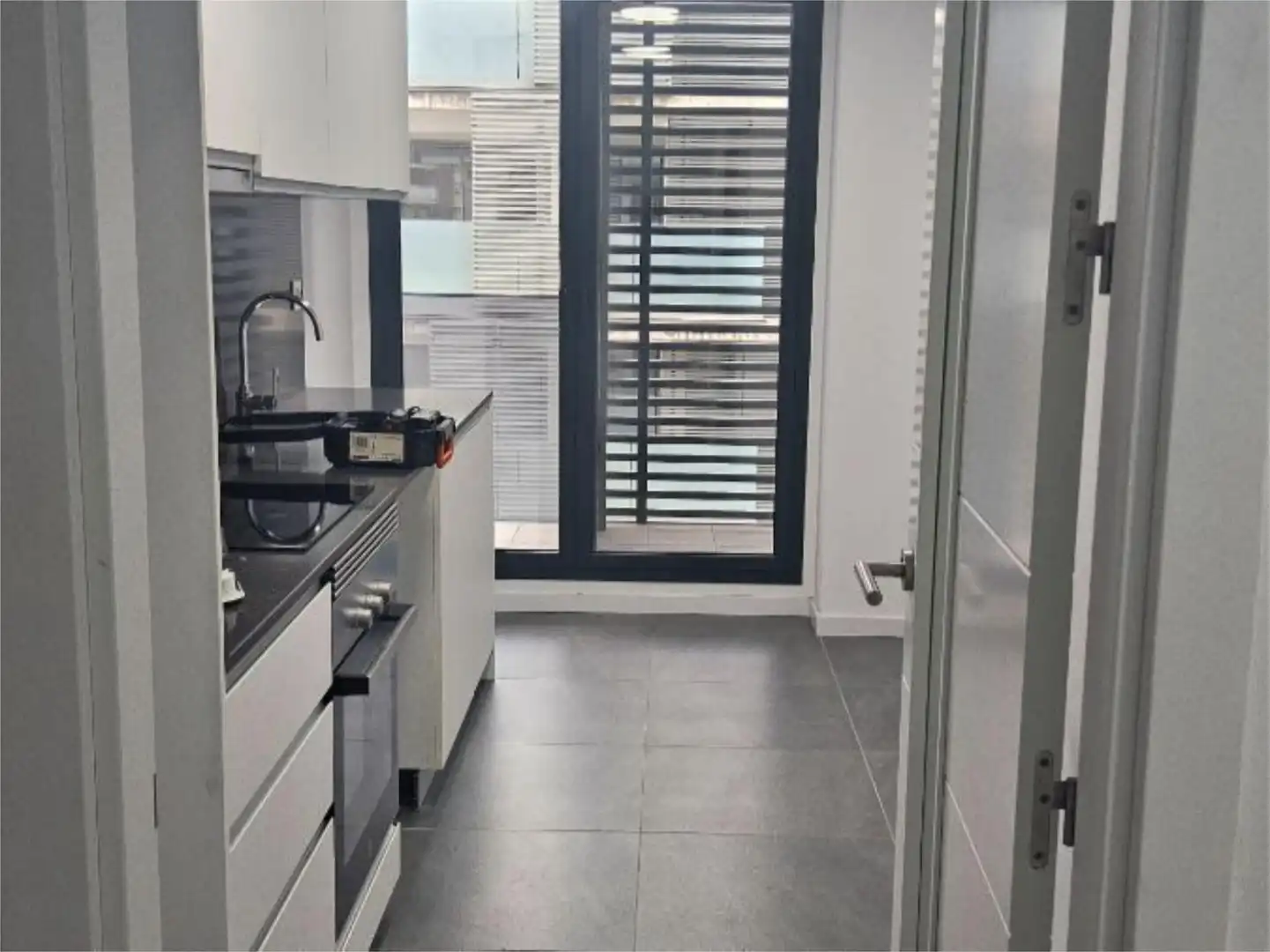Piso en  Carrer de Màrius Verdaguer 2 - Foto 17