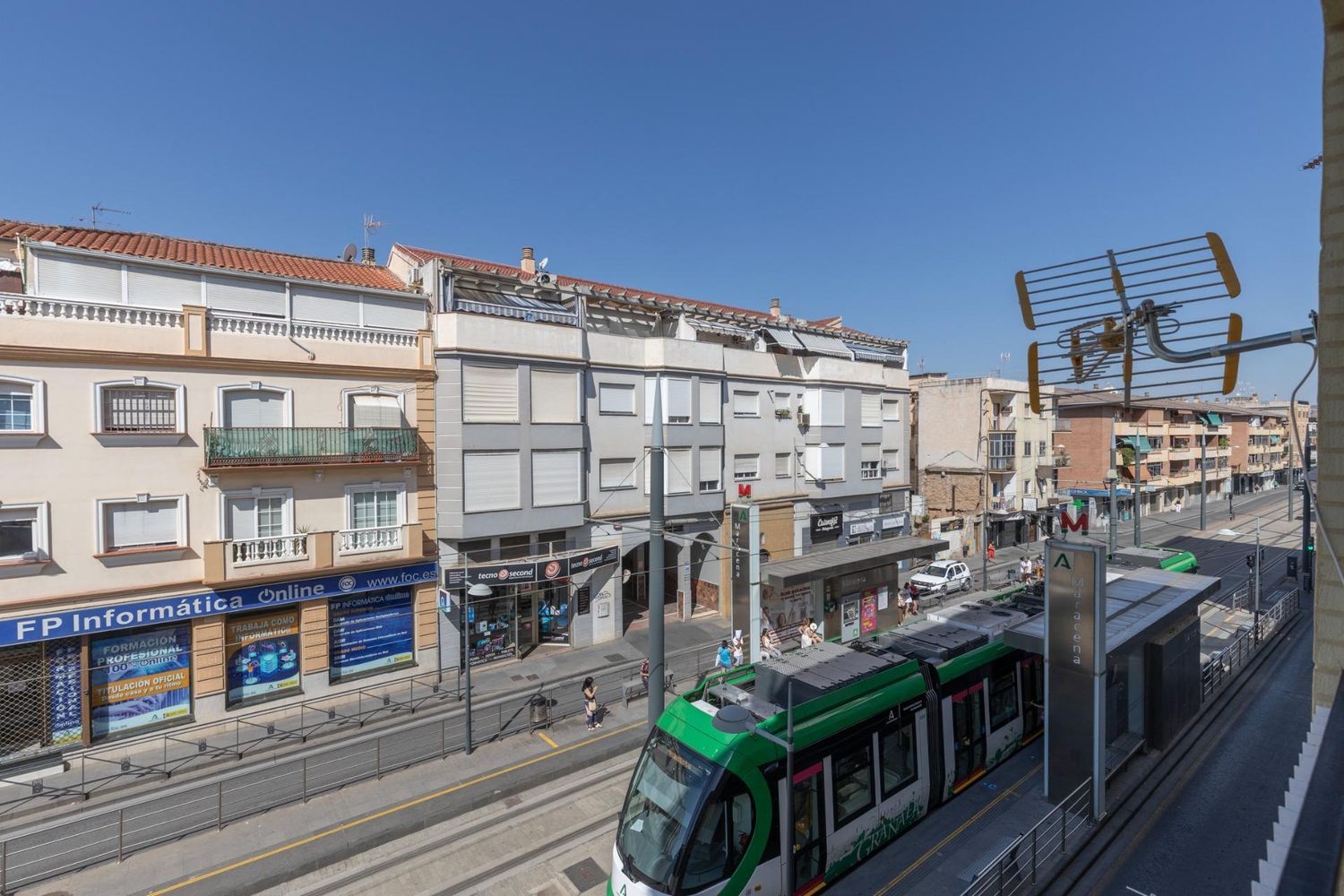 Piso en avenida Blas de Otero, 15 - Foto 1