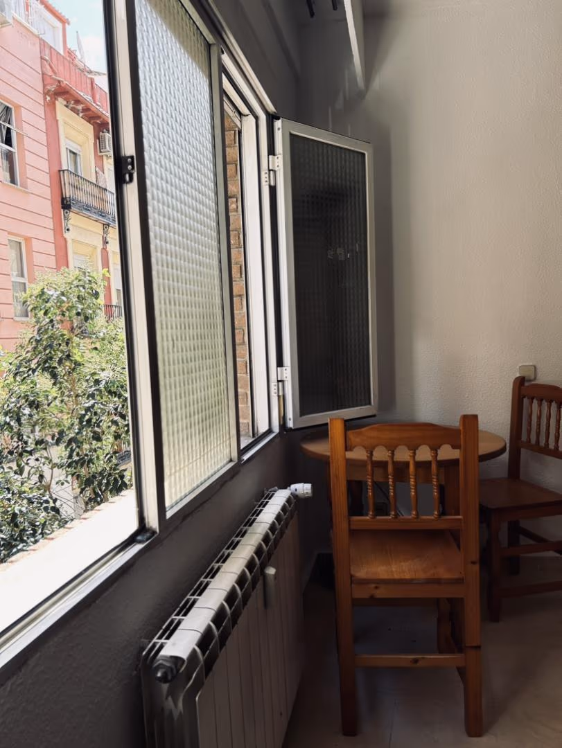 Estudio en  Calle de Valverde 37 - Foto 4