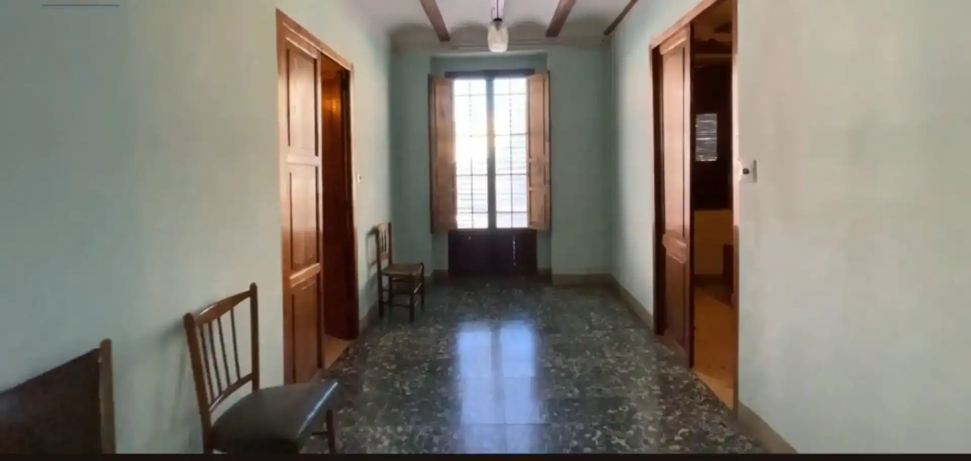 Casa adosada en  Carrer de Sant Antoni 75A - Foto 5