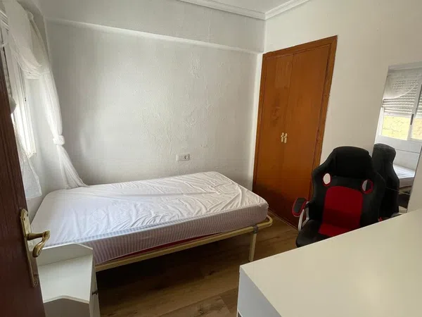 Piso en Calle de Cabanes, 4, Zona Estación-Universidad - Foto 5