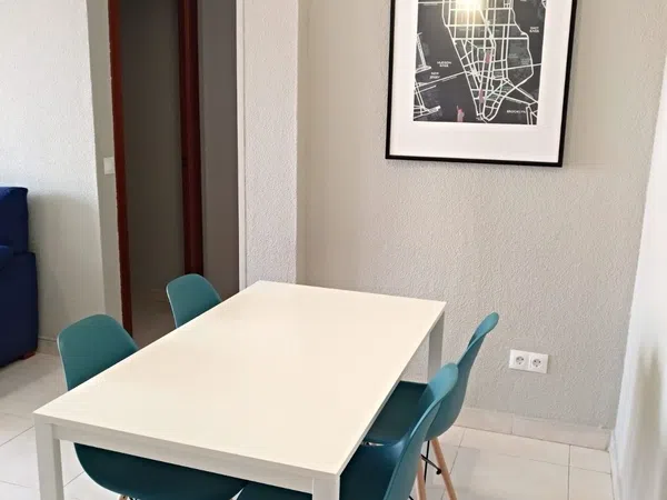 Piso en Calle Cómpeta s/n, Portada Alta-La Barriguilla - Foto 1