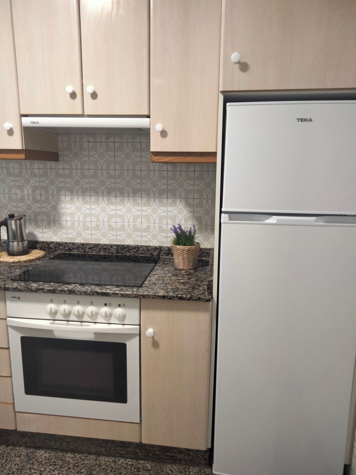 Piso en avenida de Rosalía de Castro, 57 - Foto 9