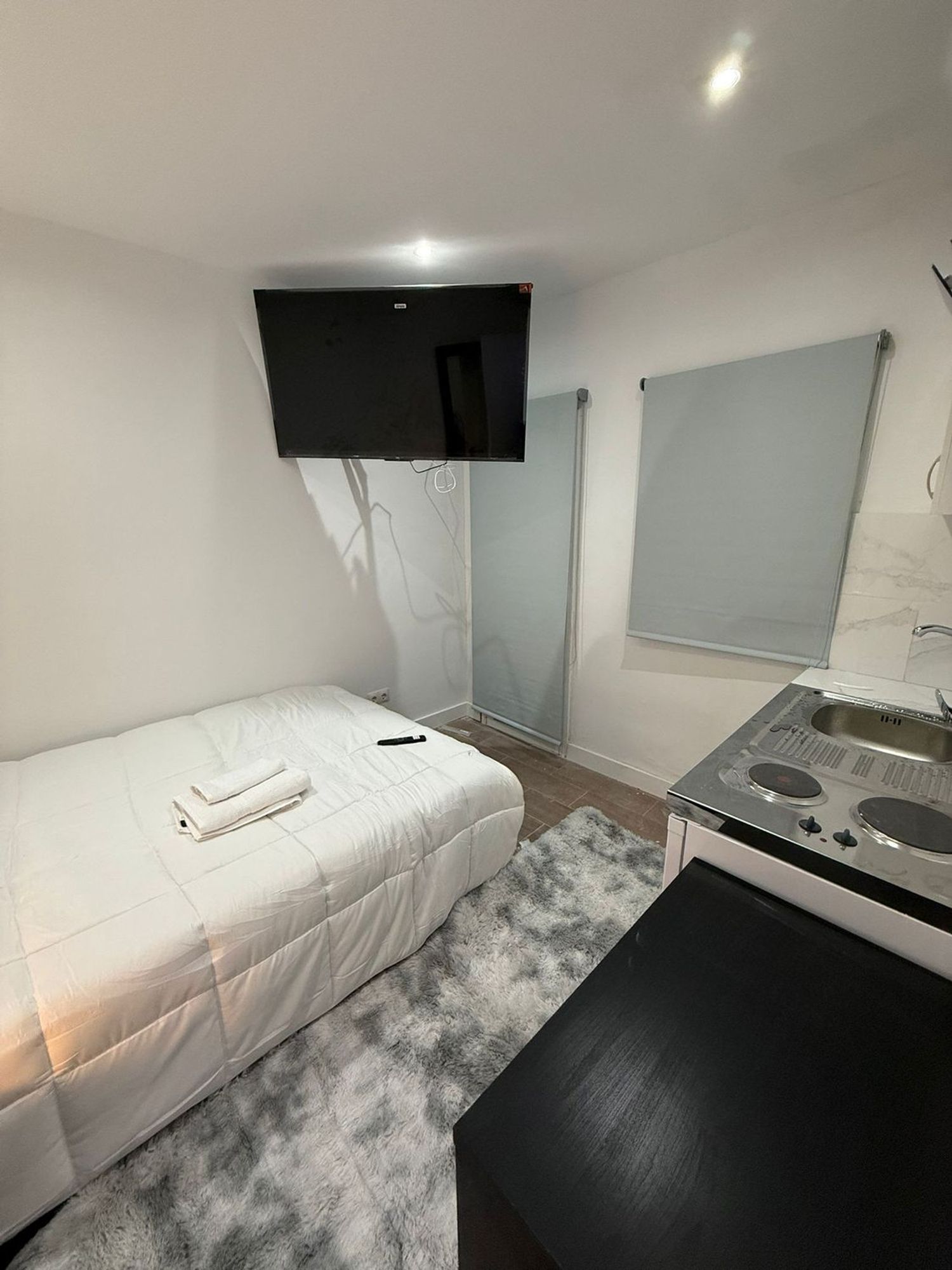 Estudio en Alegria, 7