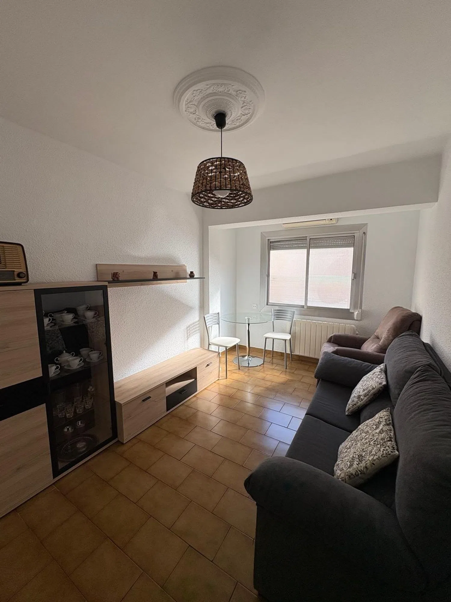 Piso en calle de Pedro II el Católico, 12 - Foto 1