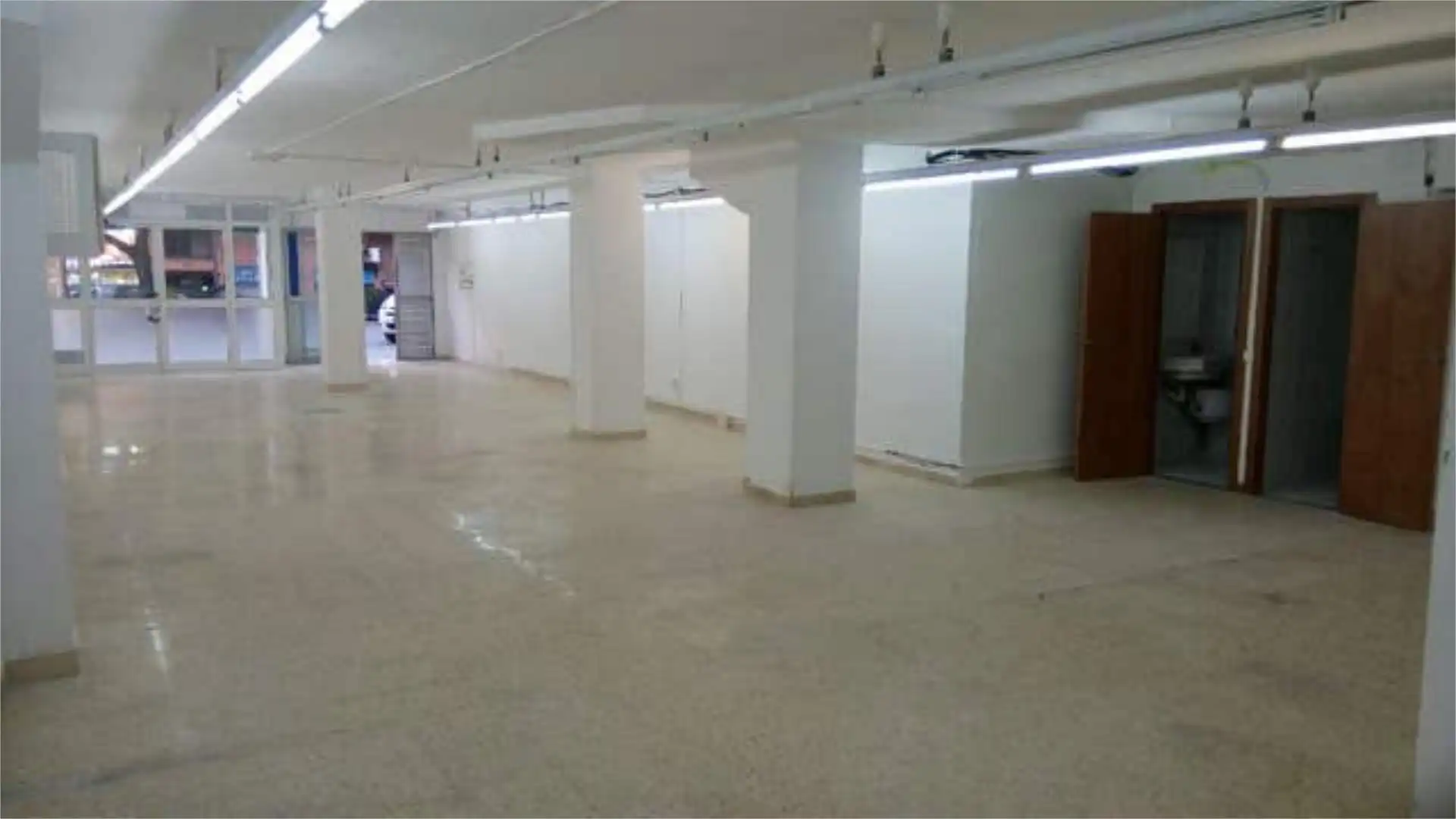 Local comercial en can  serra - Foto 2