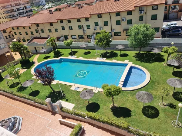 Piso en calle Bioy Casares, 6 - Foto 1