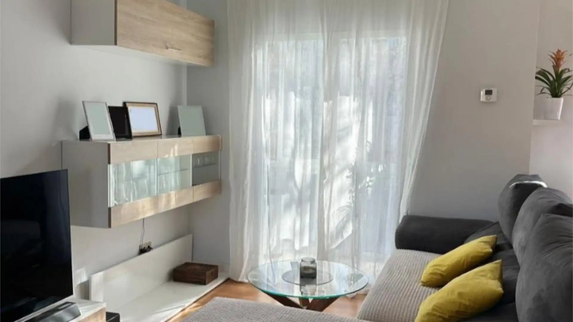 Piso en  Calle de Enrique de Ossó 11 - Foto 2