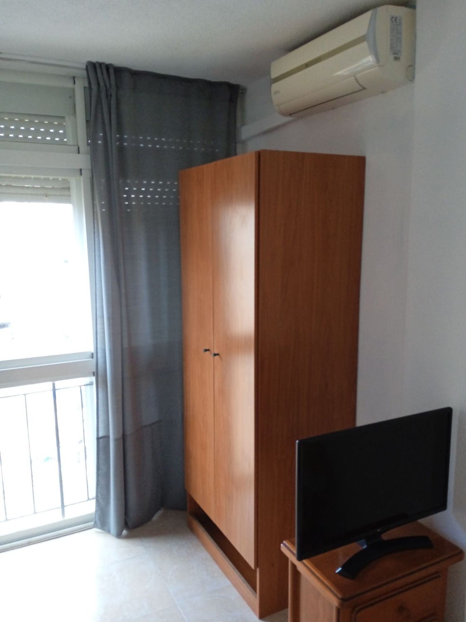 Piso en calle Almería, 73 - Foto 3