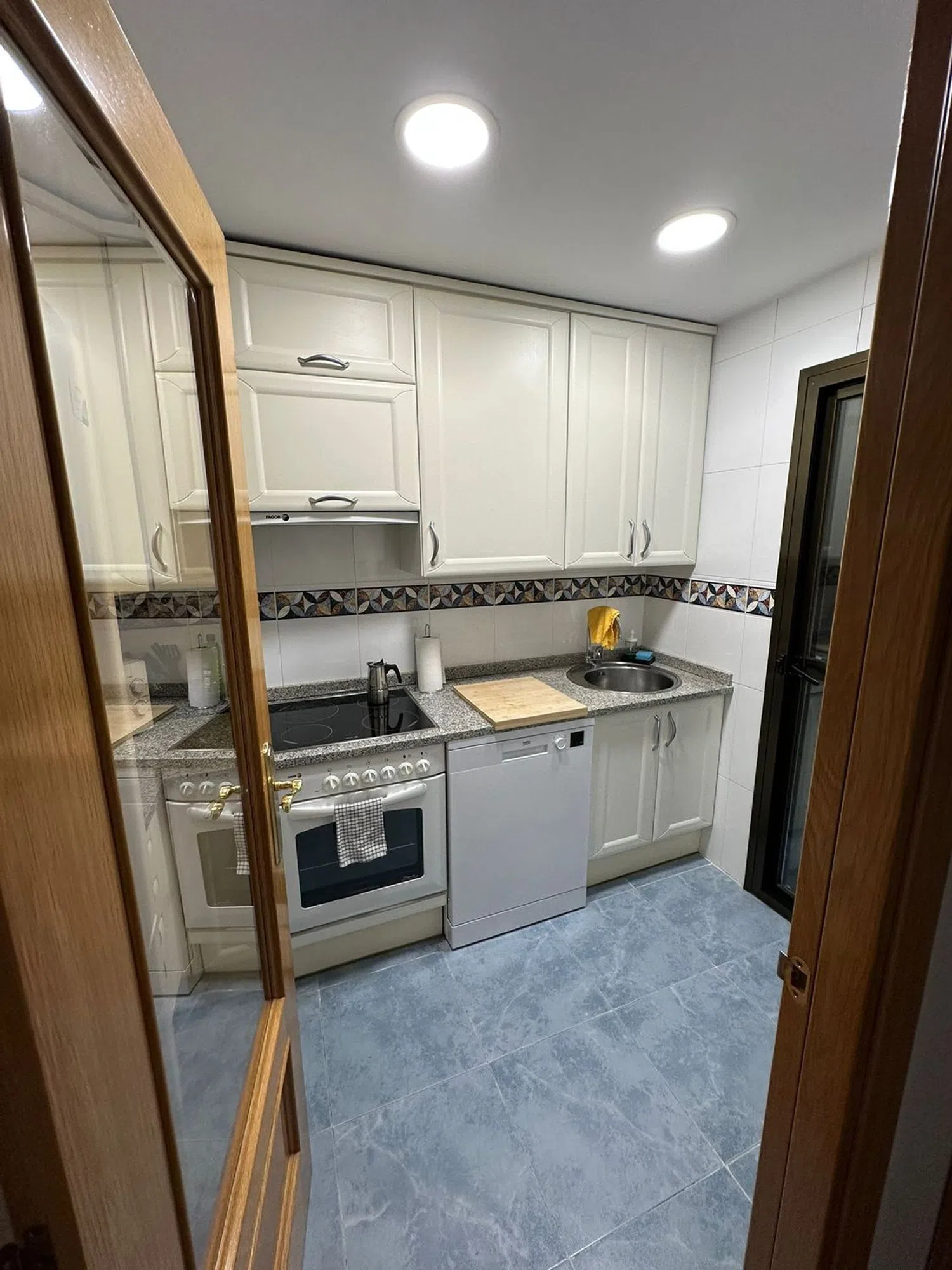 Piso en calle de Palos de la Frontera, 42 - Foto 5