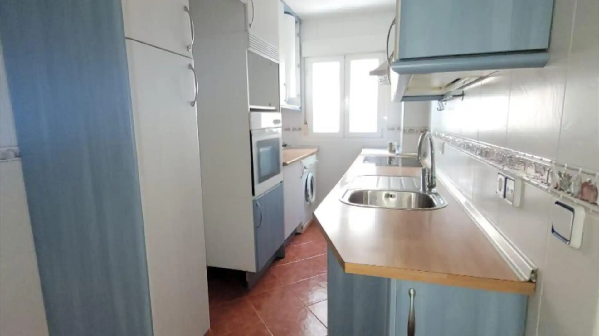 Piso en  Calle de Herminio Puertas 47 - Foto 8