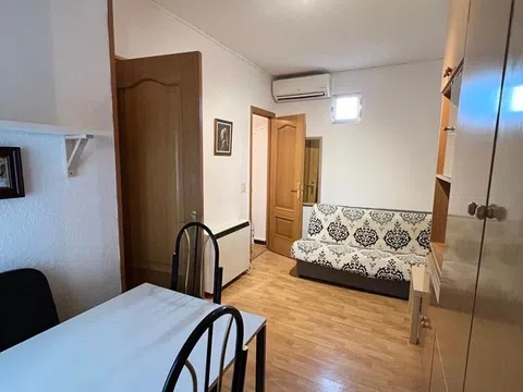 Piso en calle de Velarde, 7