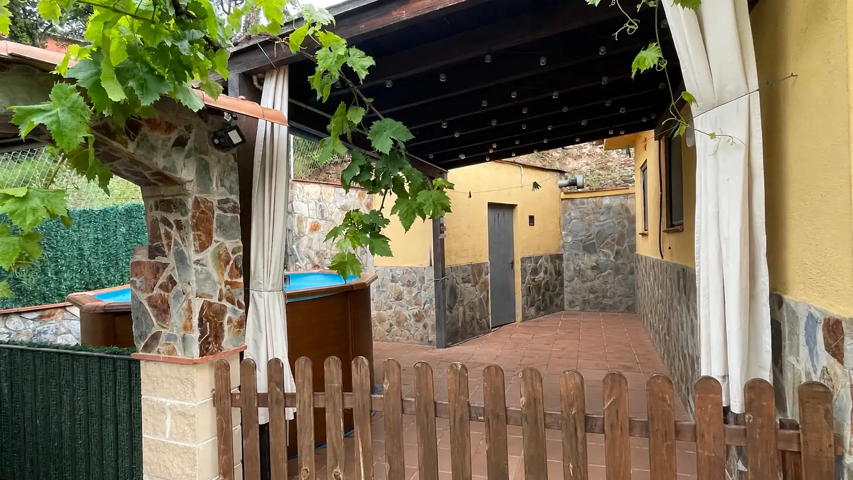 Chalet en  Avinguda del Vallès 18 - Foto 4