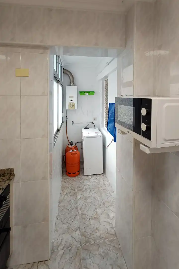 Piso en  Carrer d'Enrique Monsonís Domingo - Foto 6