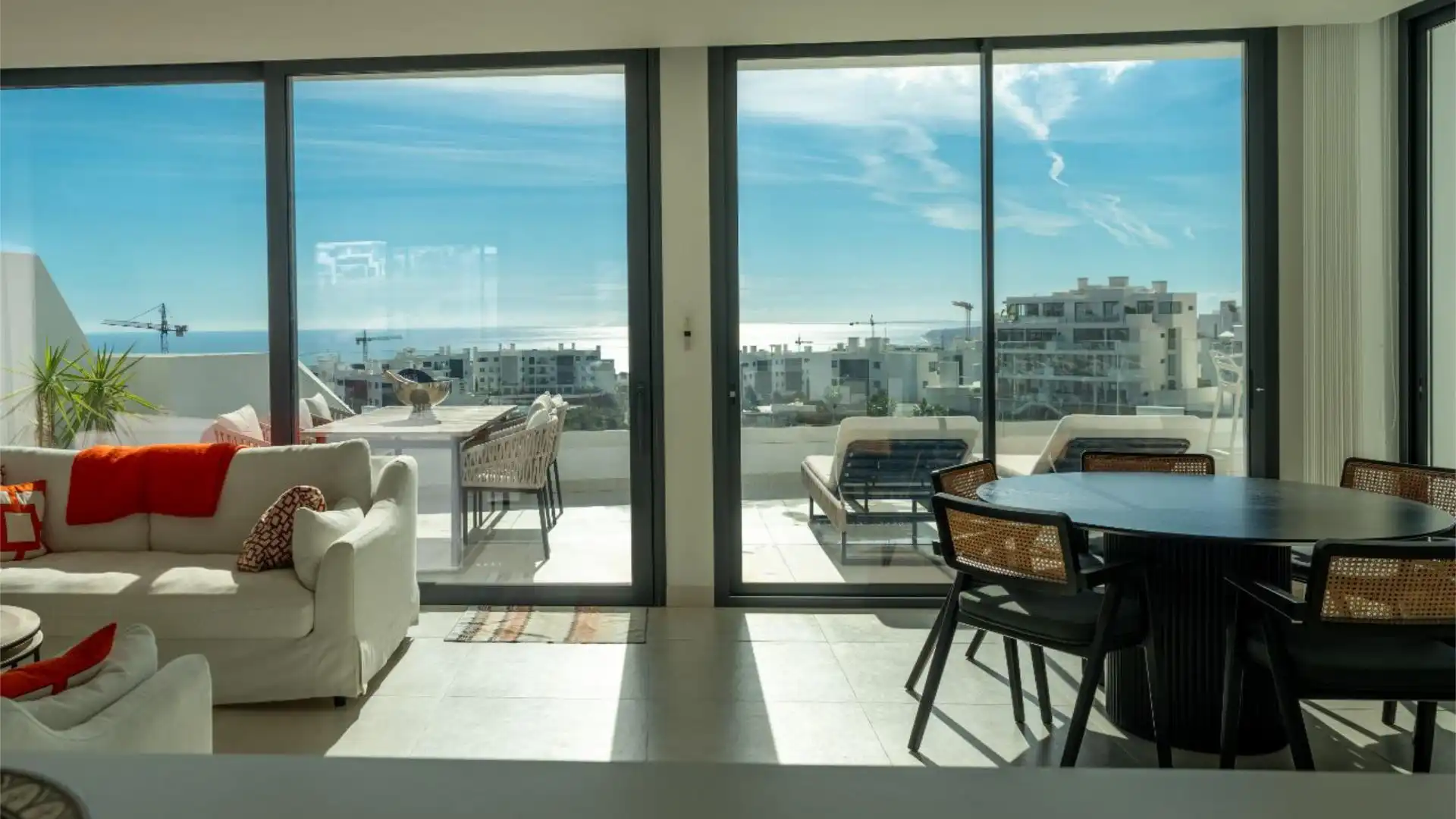 Ático en  Avenida 8 de Marzo 8 - Foto 1