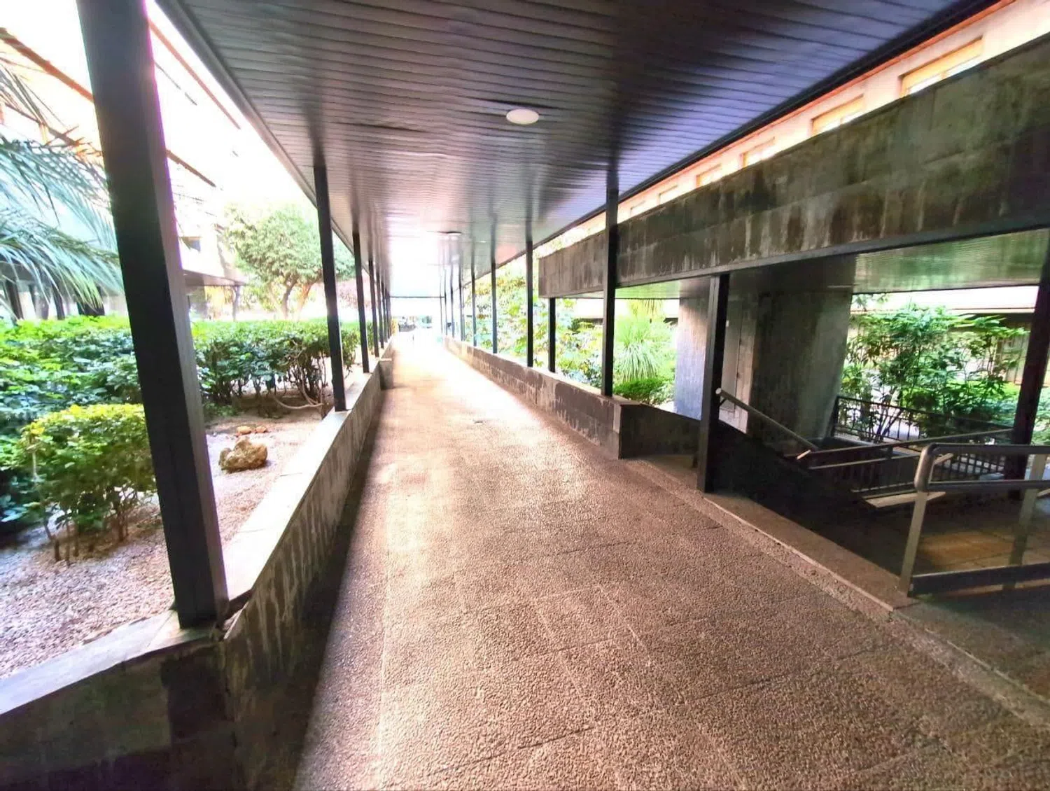 Piso en calle de Julián Besteiro, 35 - Foto 2