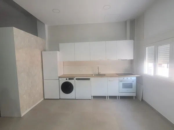Piso en Calle Marqués de Cádiz, 10, El Molinillo - Capuchinos - Foto 4