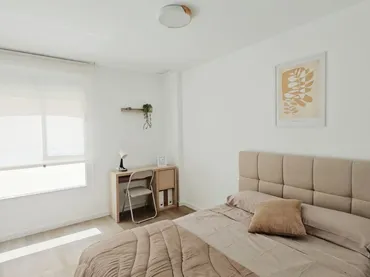 Piso en  Carrer Cronista Miguel Senent Vivó 8 - Foto 7
