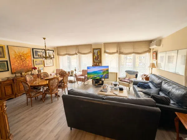 Piso en calle Poeta Manuel de Góngora, 13