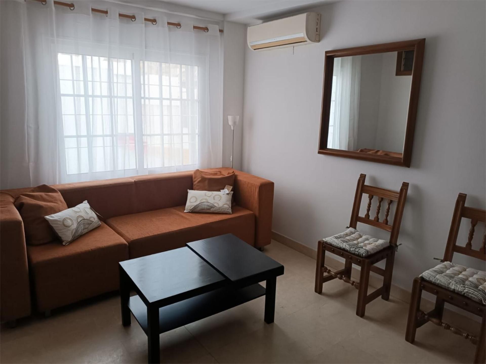 Piso en  Callejón Monardes 7