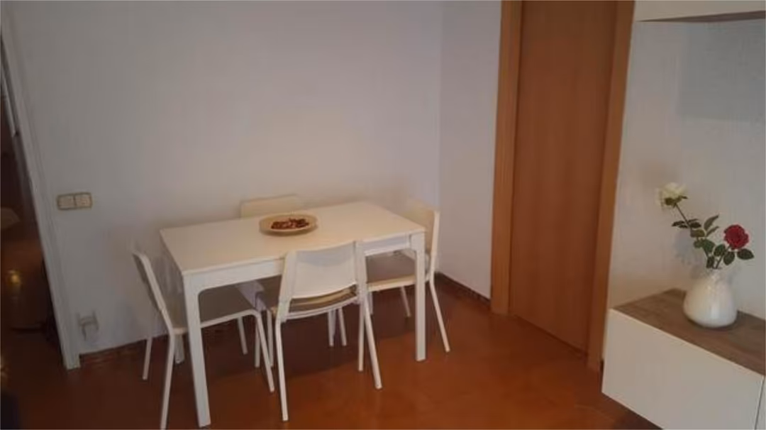 Piso en Horta - Foto 9