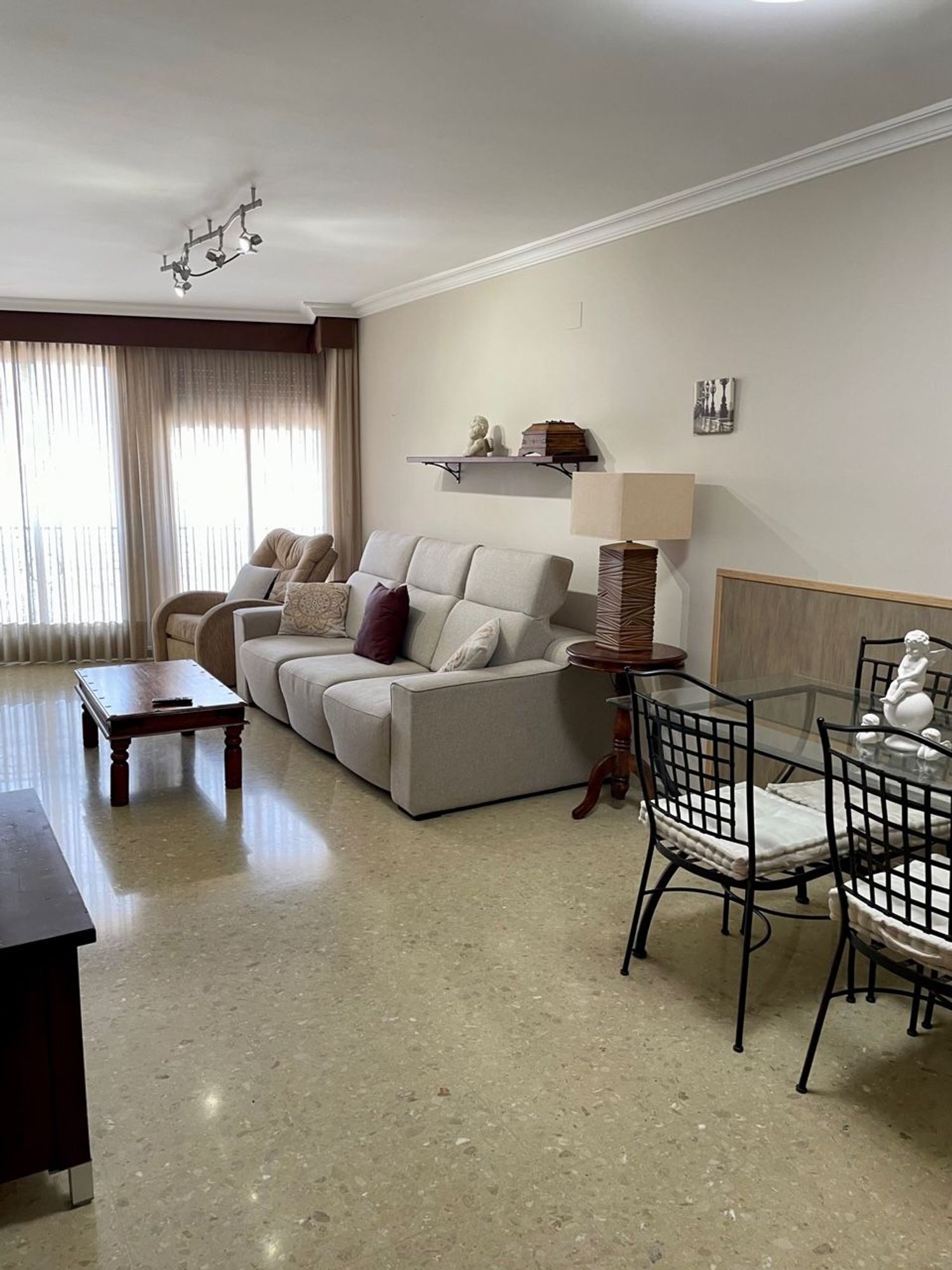 Piso en Ronda de la Magdalena, 96, Zona Plaza Illes Columbretes - Foto 2