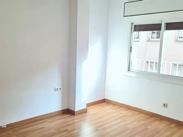 Piso en calle de la Independència, 144 - Foto 11