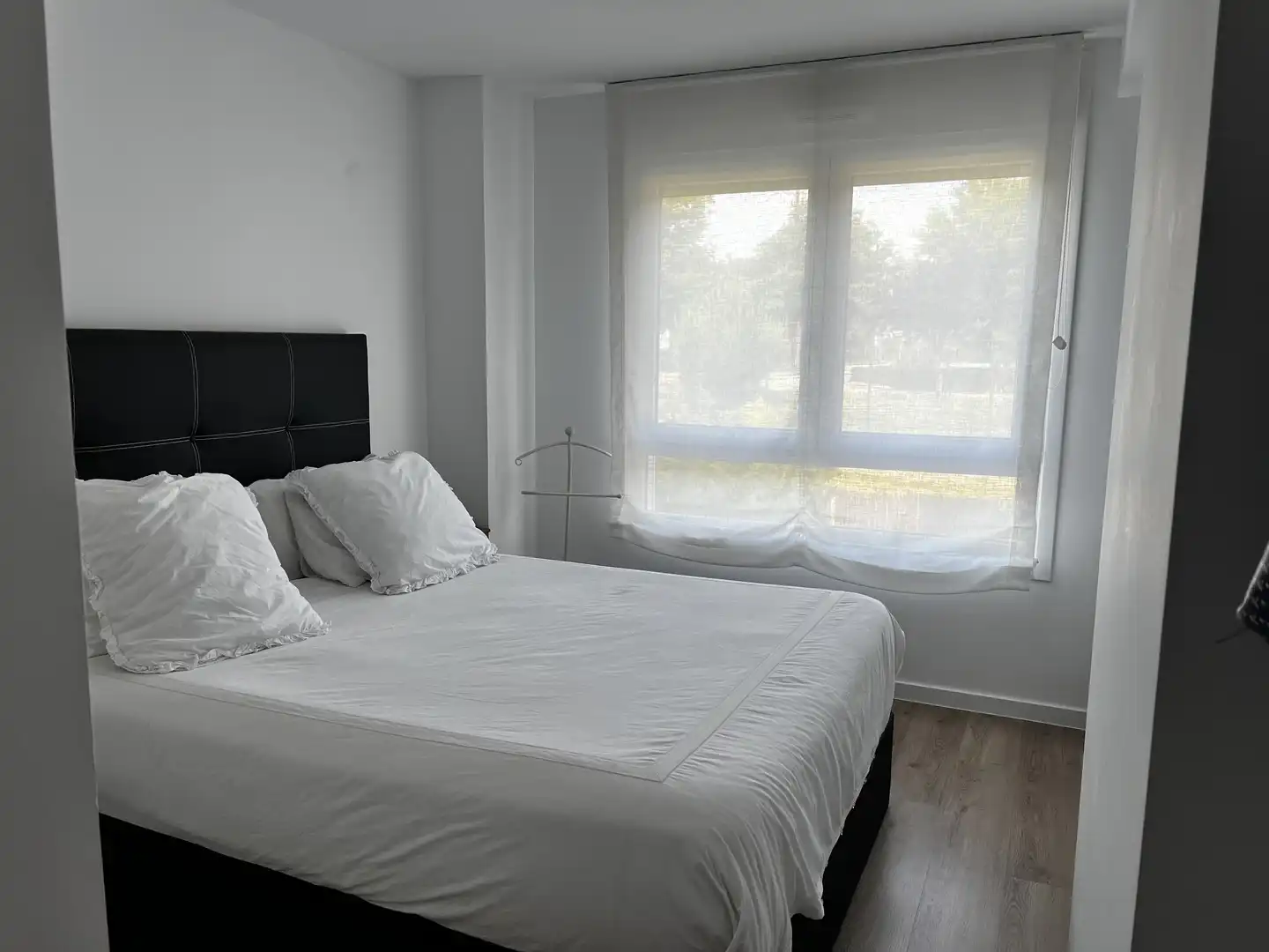 Casa adosada en  Calle de Valdeamor 27 - Foto 3