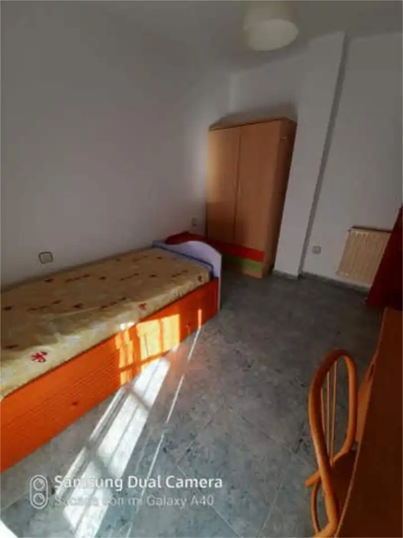 Piso en zona arcos de san antón - Foto 5