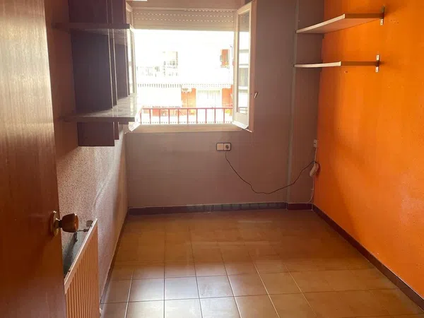 Piso en Calle de les Escoles, 15 - Foto 1
