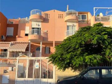 Casa adosada en Los Menores - Foto 1