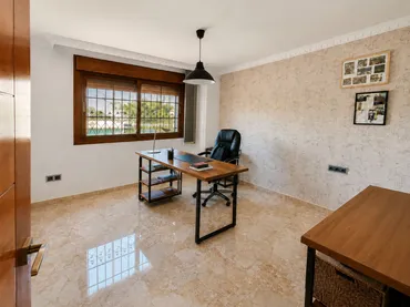 Casa adosada en  Calle la Gran Sultana 14 - Foto 4