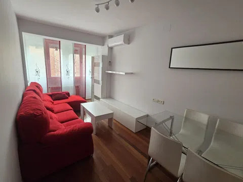 Piso en calle de Aguilón, 7