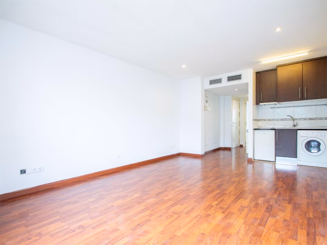 Piso en  Calle de Rodríguez Espinosa 10 - Foto 3