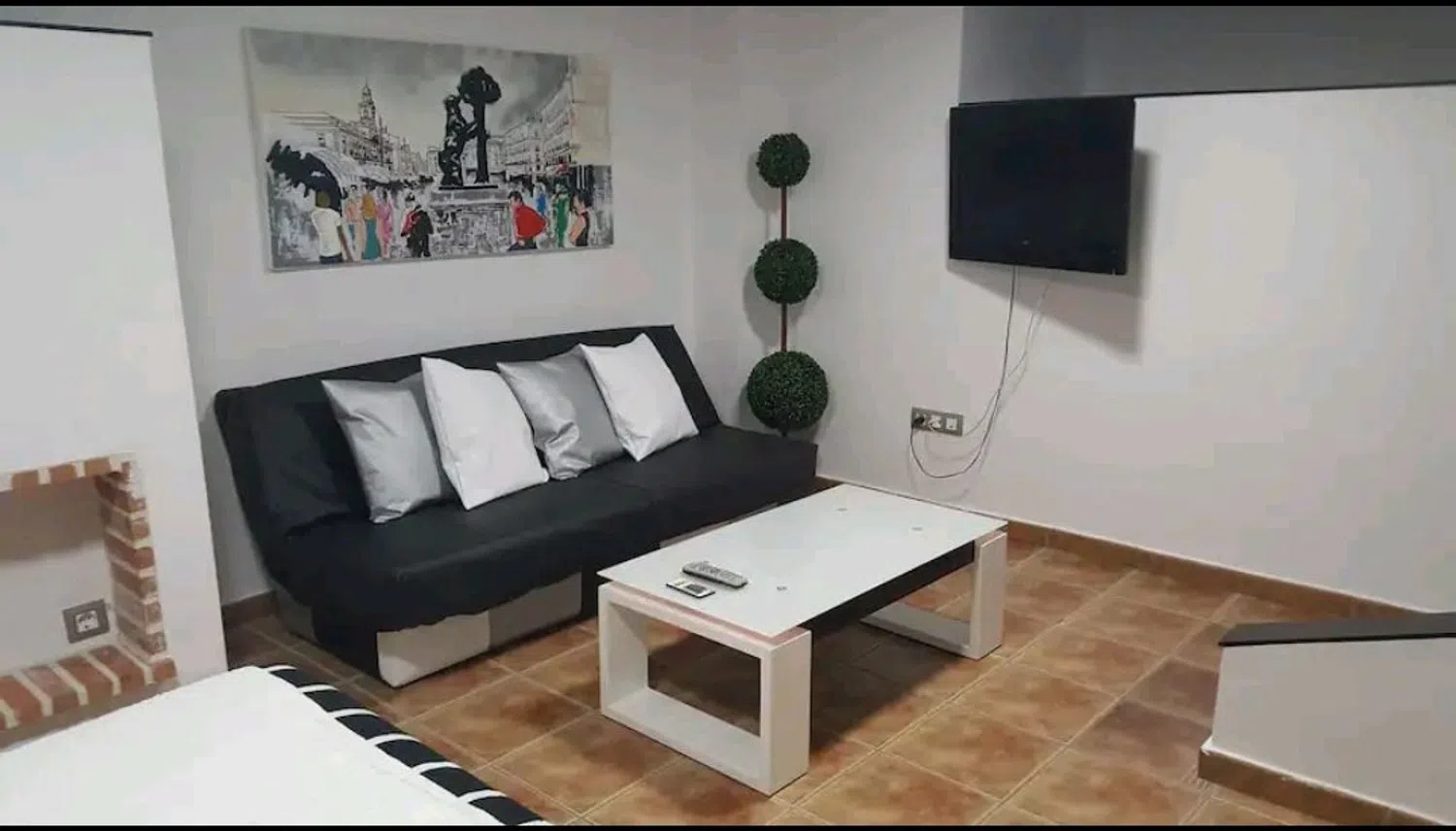 Estudio en Pilar Miro, 1400 - Foto 2