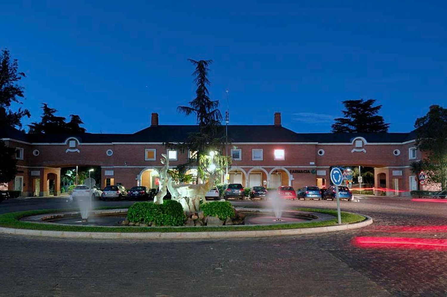 Chalet pareado en Encinar de los Reyes - Foto 55