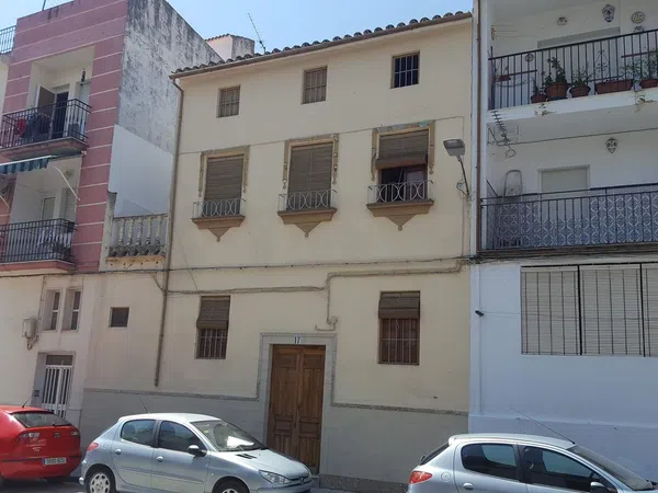 Chalet adosado en Calle Colón, 17 - Foto 1