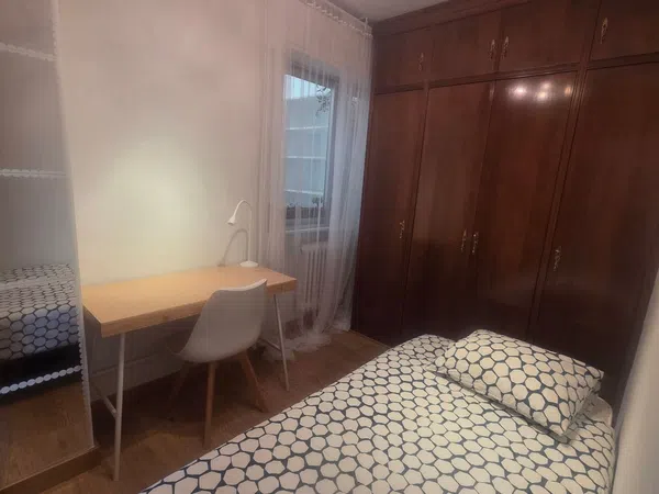 Piso en avenida de los Reyes de España, 26 - Foto 13