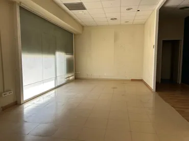 Local comercial en  Carrer DR. CALSINA,DEL - Foto 1