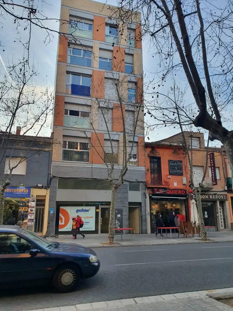 Local comercial en Sabadell - Foto 16