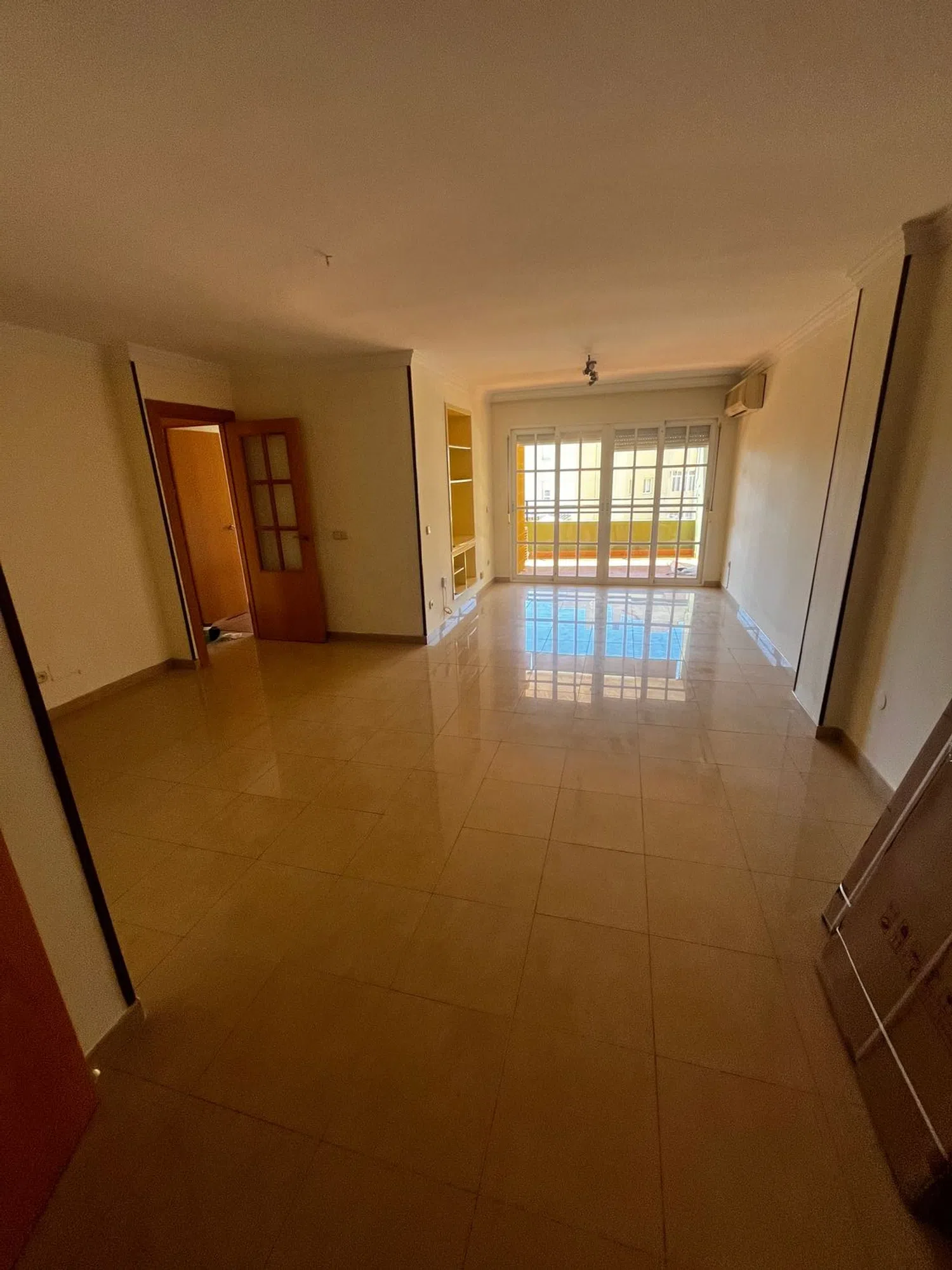 Piso en avenida Carlos Haya, 202 - Foto 1