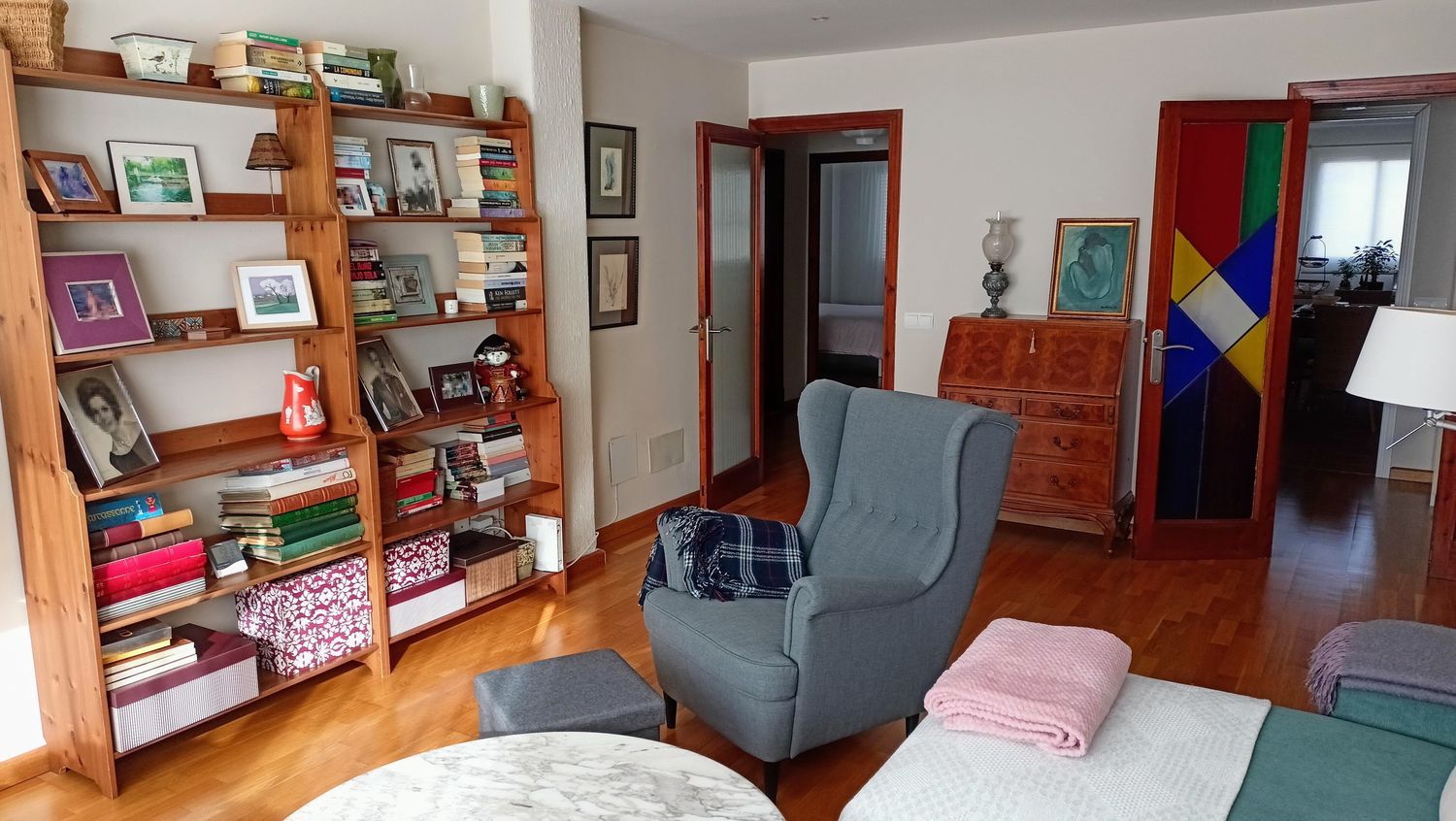 Piso en calle de la Reina Maria Cristina, 52 - Foto 2