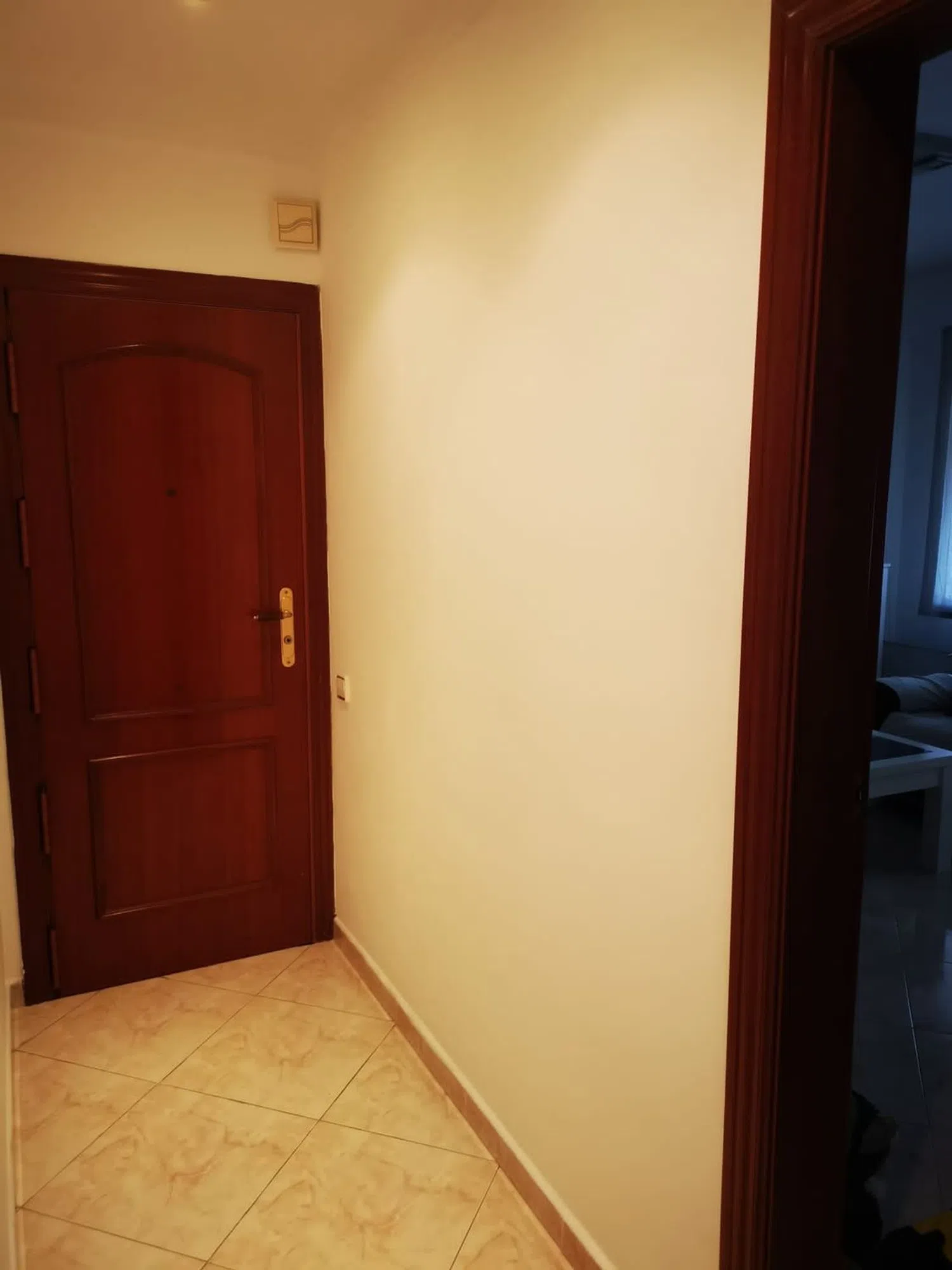 Piso en avenida de la Mare de Déu de Montserrat 263, 1 - Foto 2