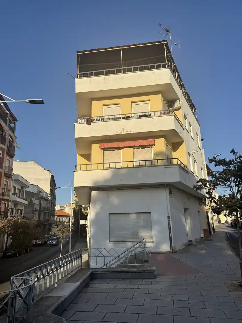 Piso en  Calle Tumbon 20 - Foto 2