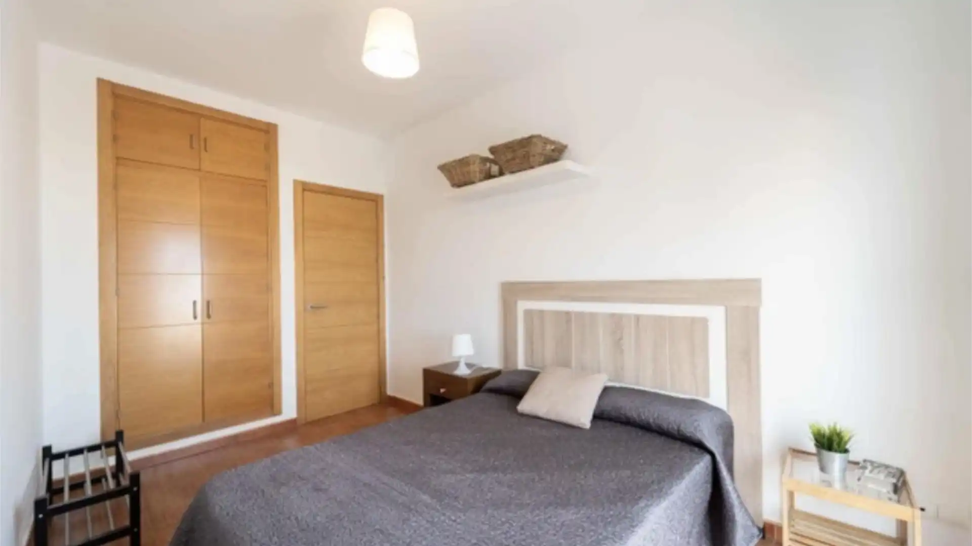 Piso en  Calle Hermanos Cortés 9 - Foto 8