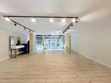 Local comercial en  Barcelona Capital - Foto 1