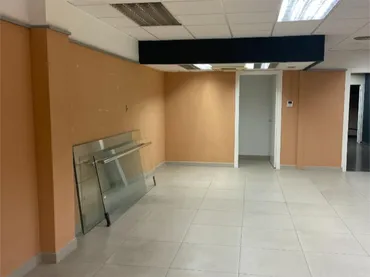 Local comercial en  Carrer Víctor Balaguer - Foto 8