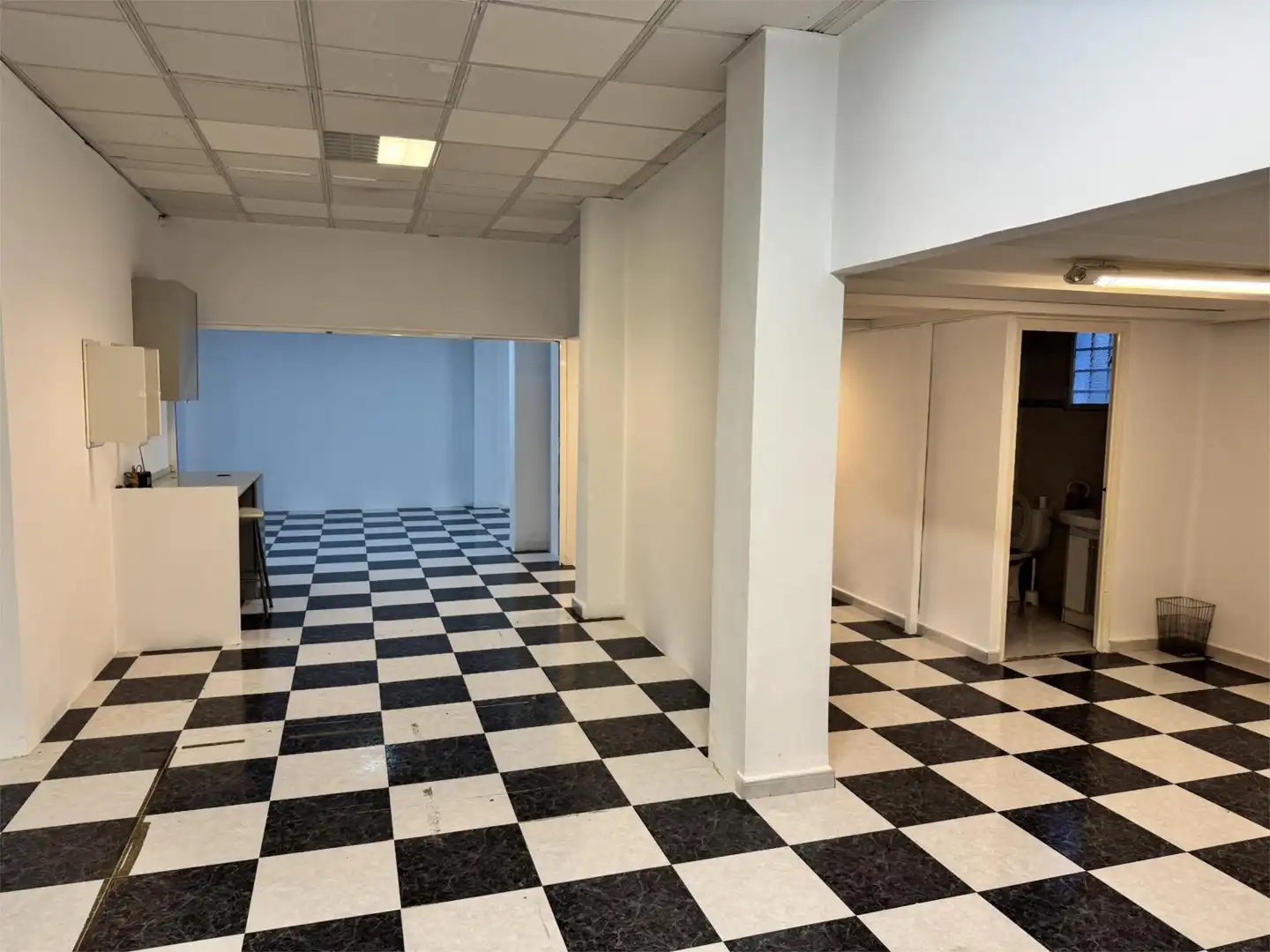 Planta baja en  Passeig del Comtat 49 - Foto 5