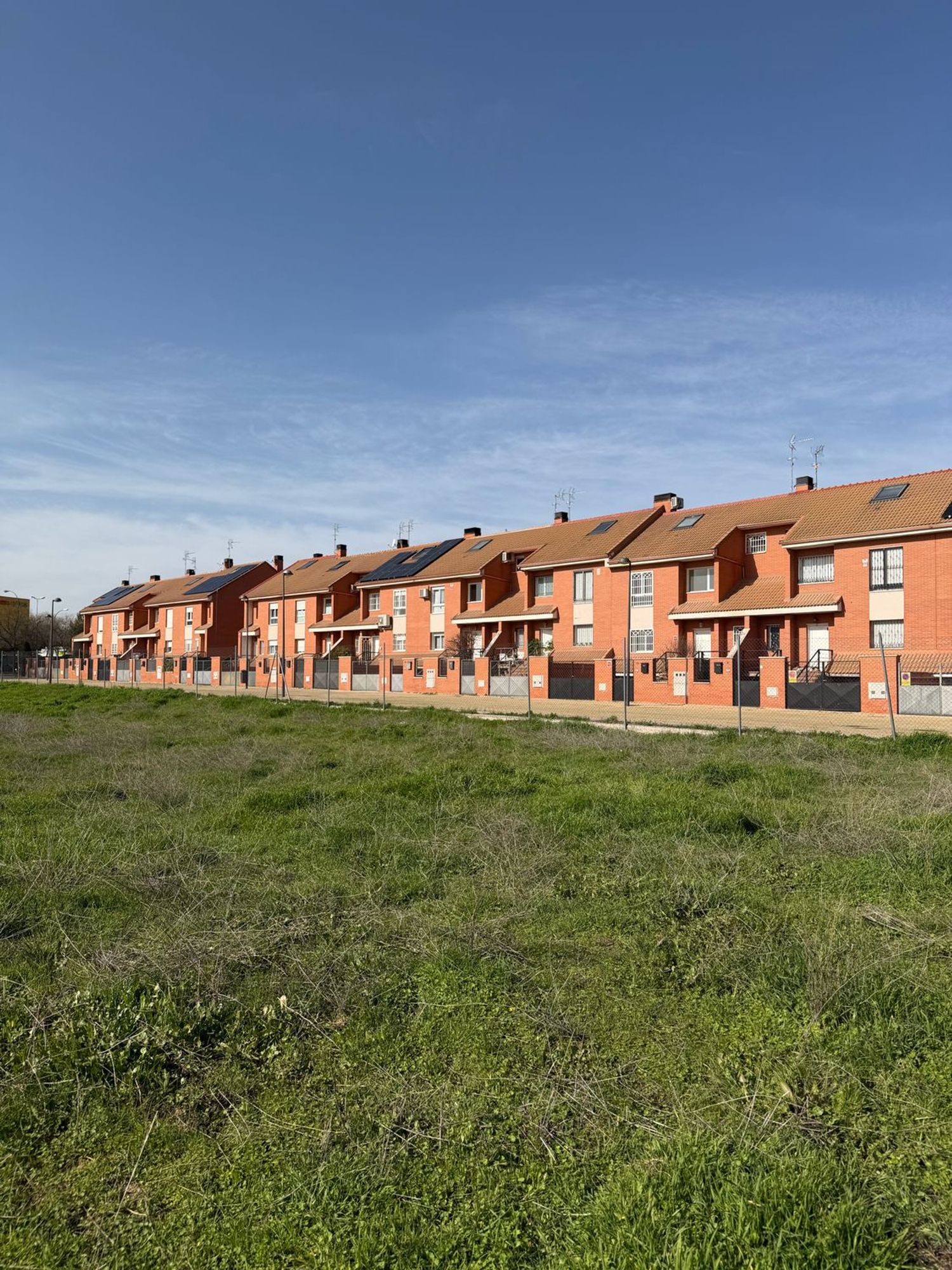 Chalet adosado en calle Guatemala, 15 - Foto 2