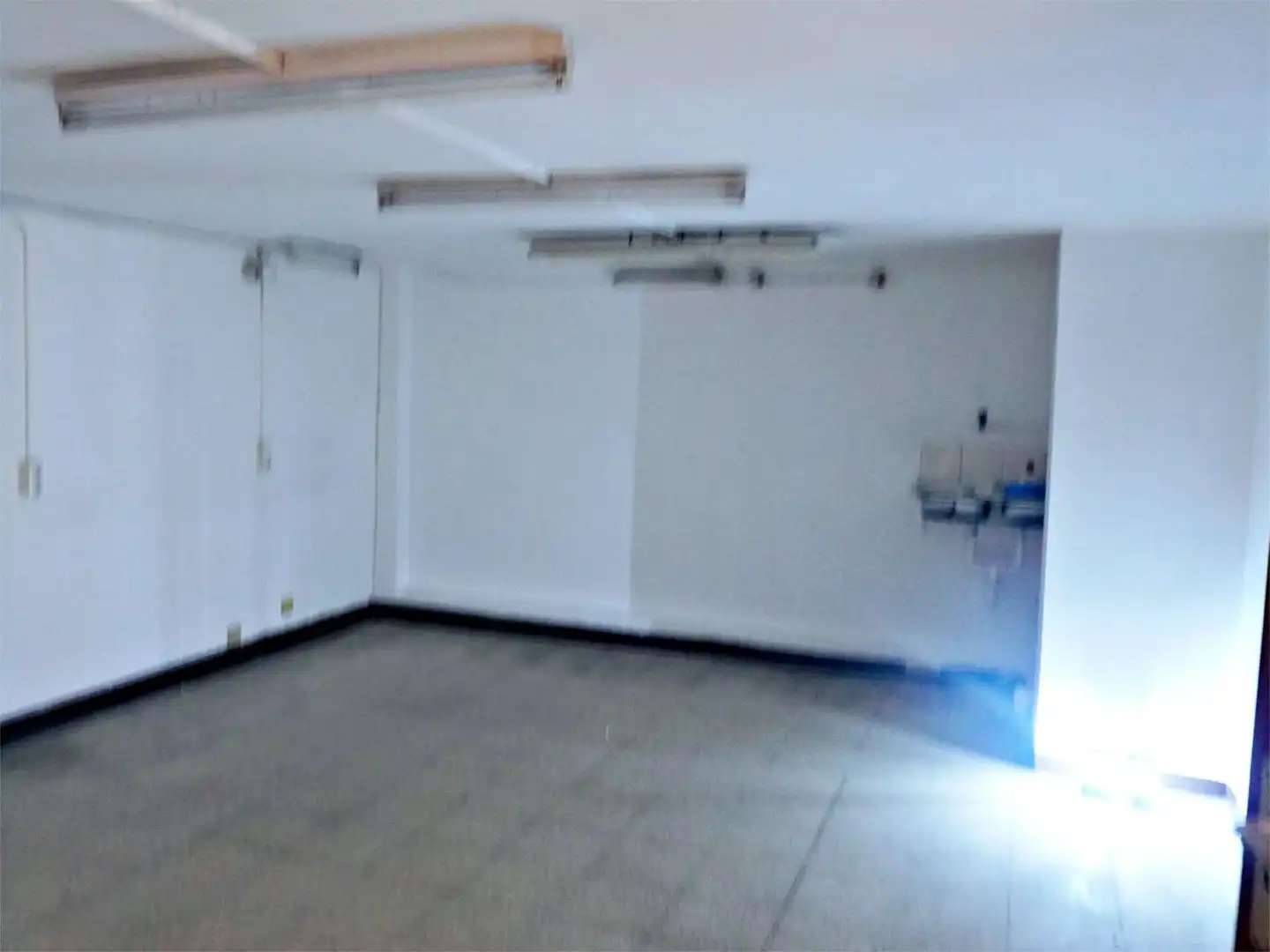 Local comercial en  Carrer d'Àngel Guimerà 146 - Foto 8
